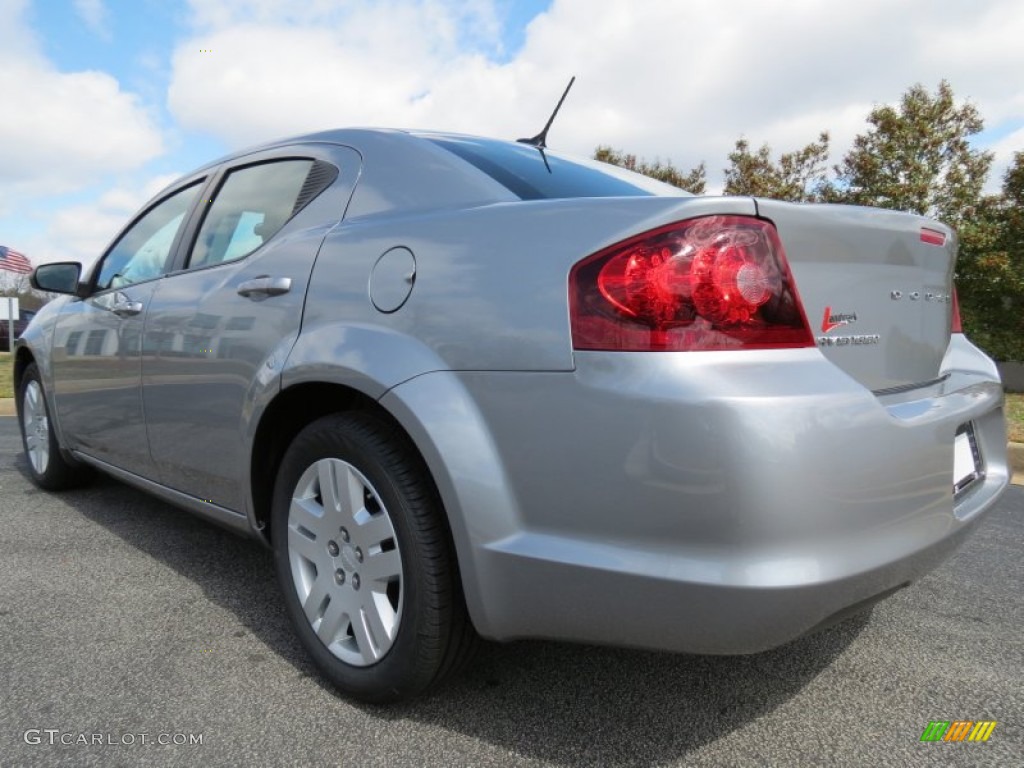 2013 Avenger SE - Billet Silver Metallic / Black/Light Frost Beige photo #2