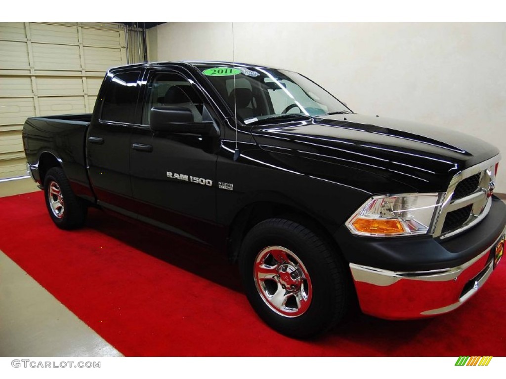 2011 Ram 1500 ST Quad Cab - Brilliant Black Crystal Pearl / Dark Slate Gray/Medium Graystone photo #1