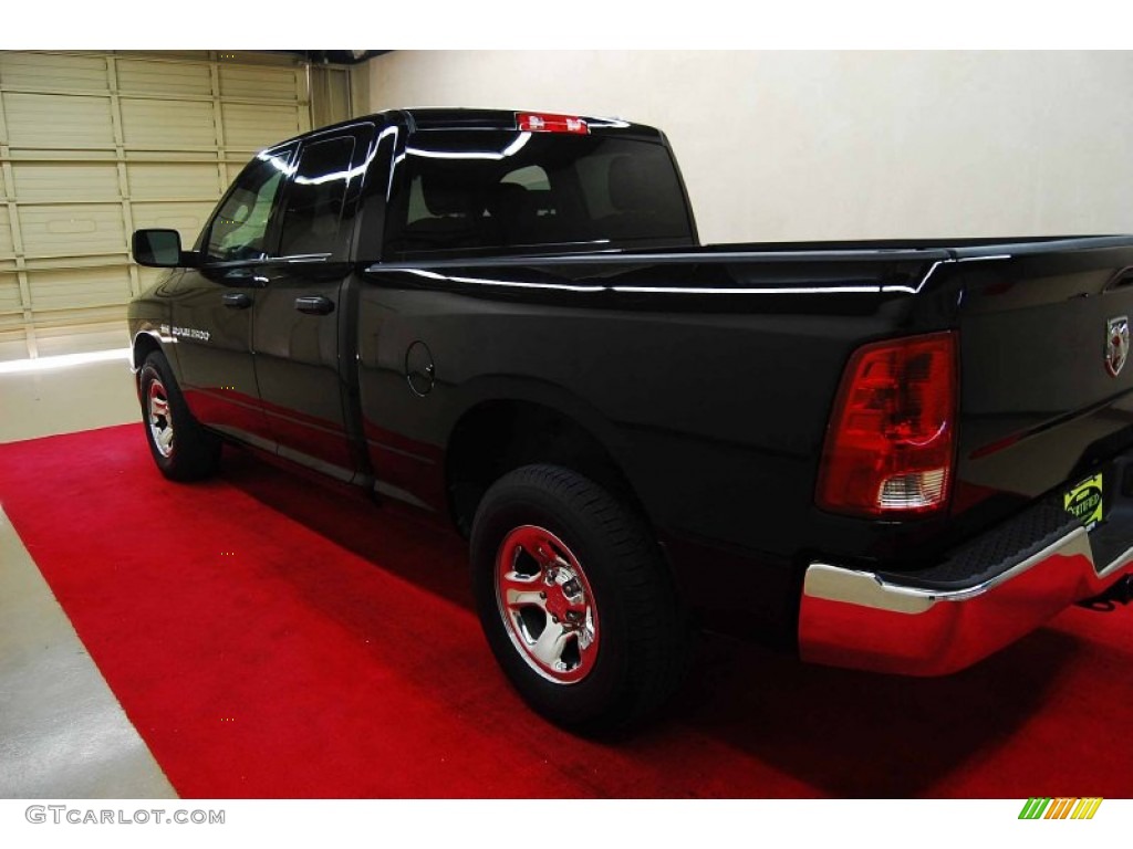 2011 Ram 1500 ST Quad Cab - Brilliant Black Crystal Pearl / Dark Slate Gray/Medium Graystone photo #4