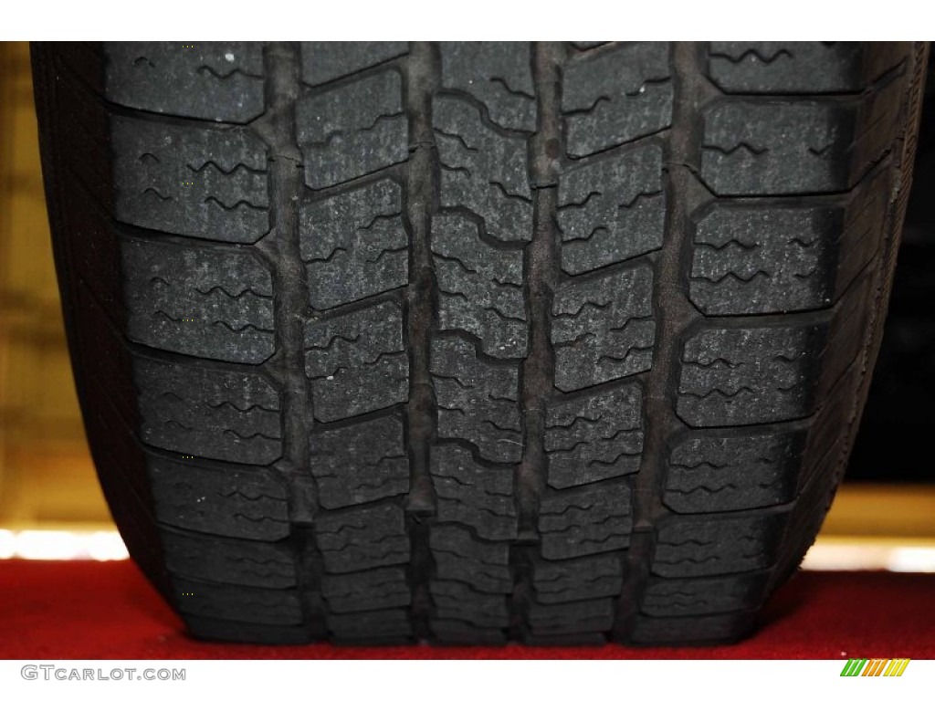 2011 Ram 1500 ST Quad Cab - Brilliant Black Crystal Pearl / Dark Slate Gray/Medium Graystone photo #7