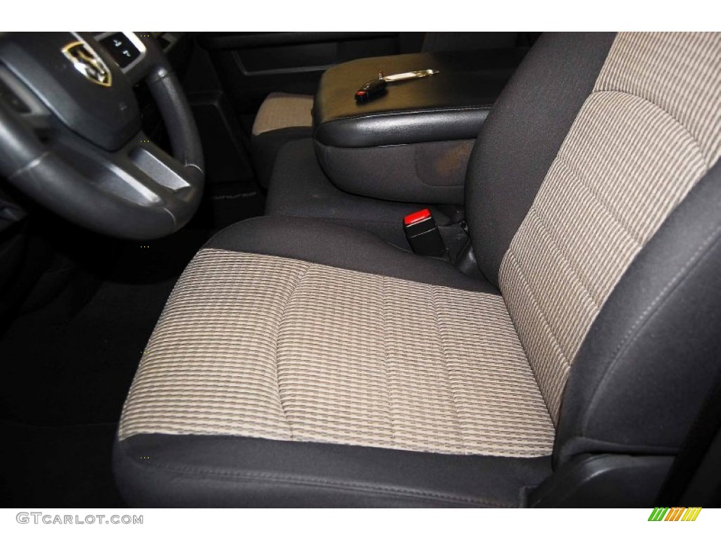 2011 Ram 1500 ST Quad Cab - Brilliant Black Crystal Pearl / Dark Slate Gray/Medium Graystone photo #10