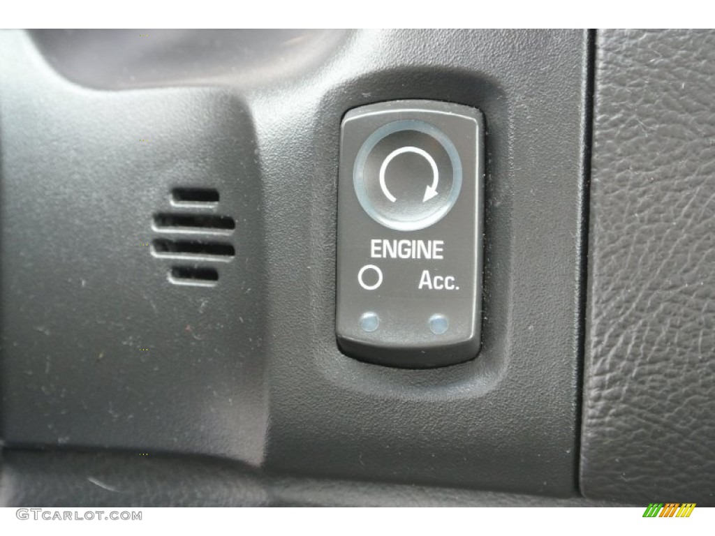 2007 Chevrolet Corvette Coupe Controls Photo #78866332