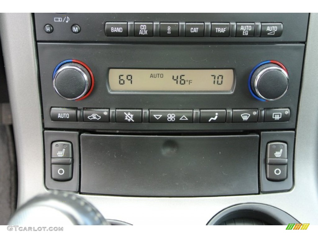 2007 Chevrolet Corvette Coupe Controls Photo #78866425