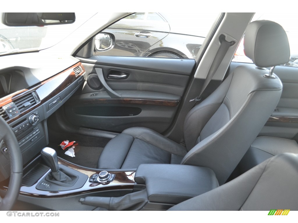 2010 3 Series 335i Sedan - Jet Black / Black photo #7