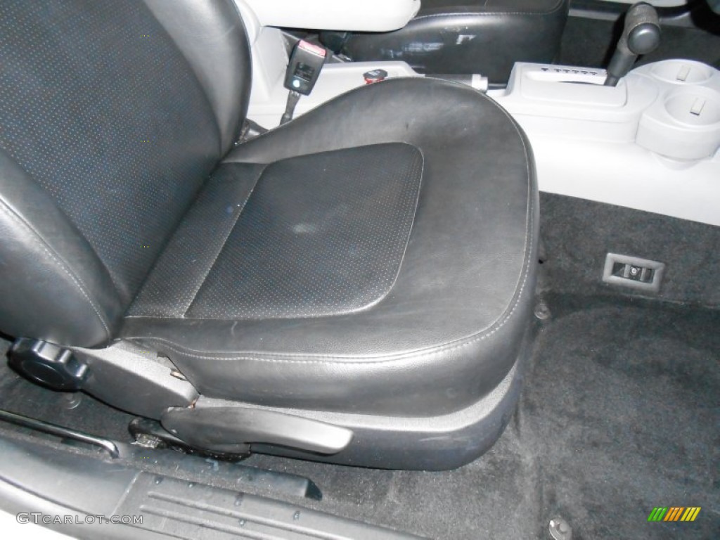 2001 New Beetle GLS TDI Coupe - Silver Arrow Metallic / Black photo #18