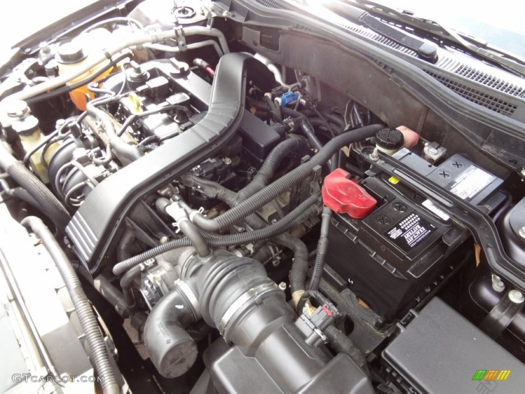 2007 Ford Fusion SE Engine Photos