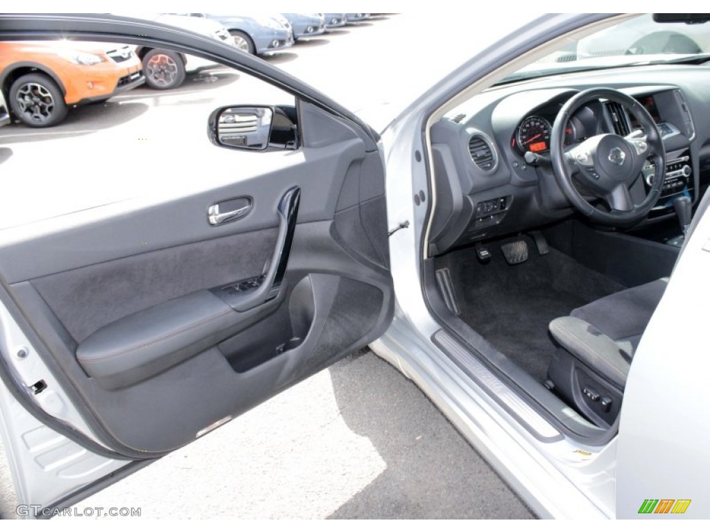 2010 Maxima 3.5 S - Radiant Silver / Charcoal photo #14