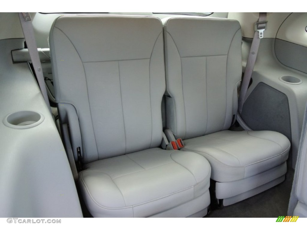 2008 Chrysler Pacifica Touring Rear Seat Photos