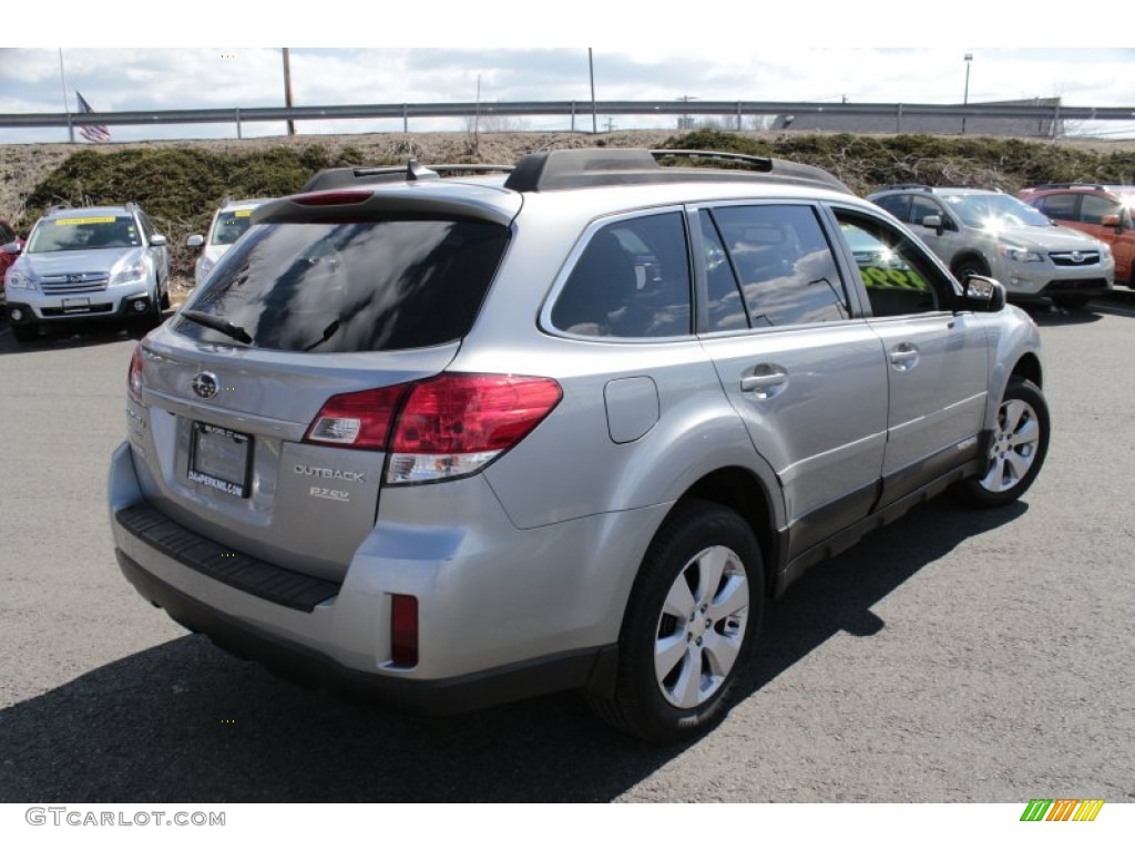 2011 Outback 2.5i Limited Wagon - Steel Silver Metallic / Off Black photo #6