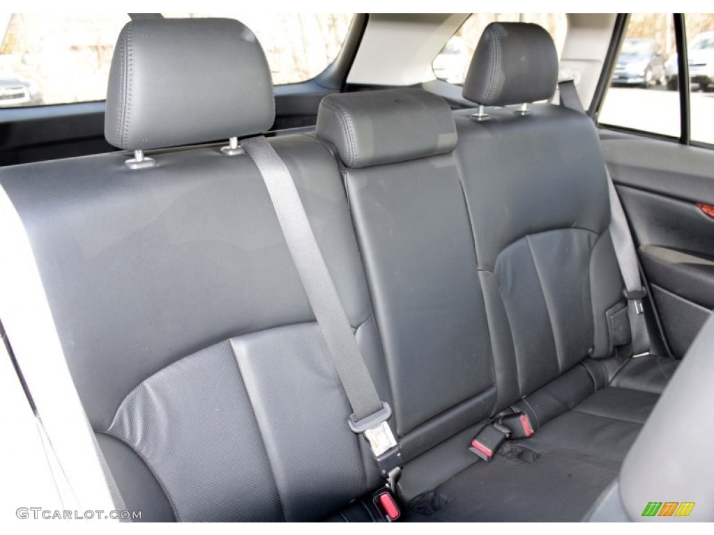 2011 Outback 2.5i Limited Wagon - Steel Silver Metallic / Off Black photo #12