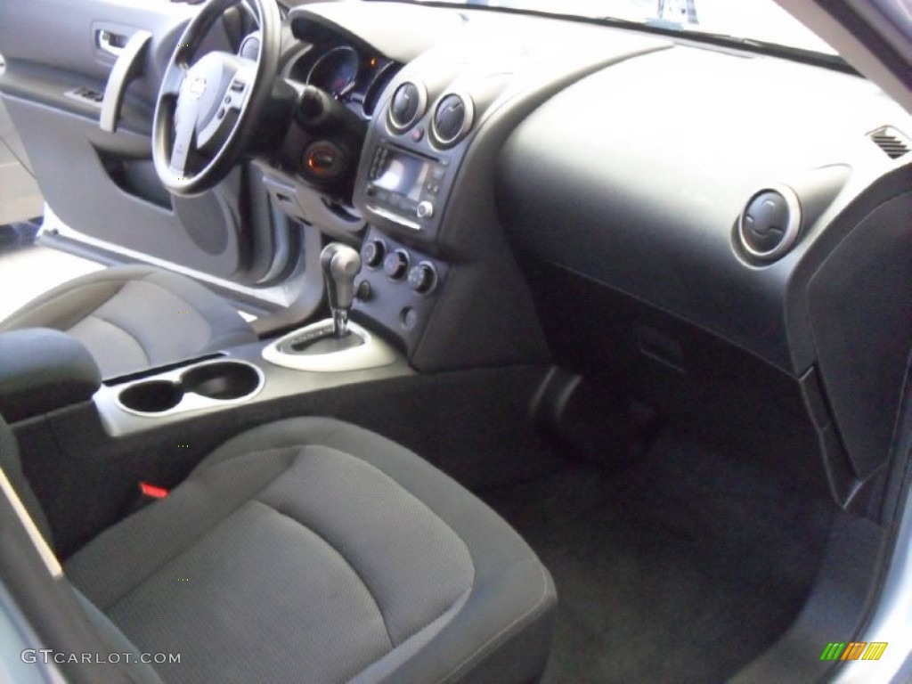 2011 Rogue SV AWD - Frosted Steel Metallic / Black photo #15