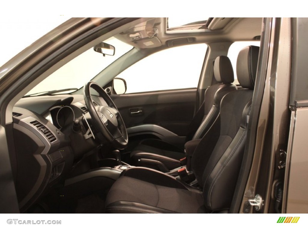 Black Interior 2010 Mitsubishi Outlander SE 4WD Photo #78876247