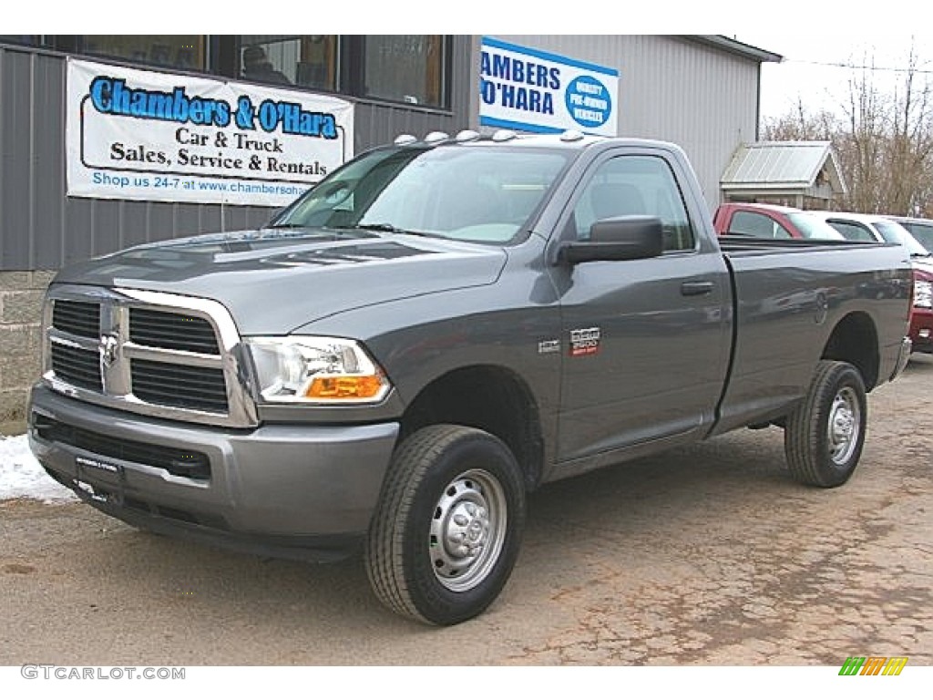 Mineral Gray Metallic Dodge Ram 2500 HD