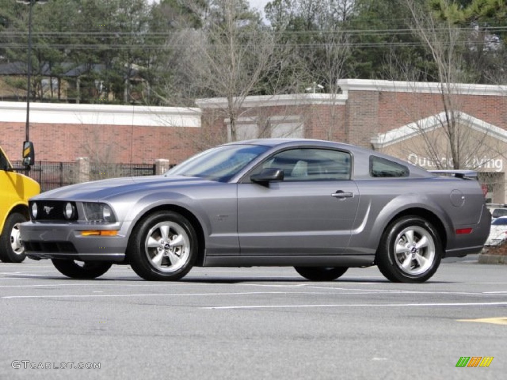 2007 Mustang GT Premium Coupe - Tungsten Grey Metallic / Dark Charcoal photo #17