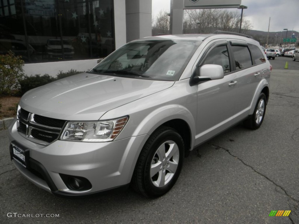 Bright Silver Metallic Dodge Journey