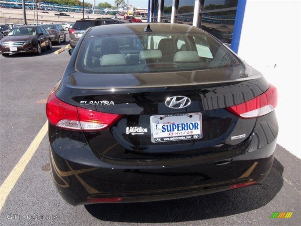 2013 Elantra Limited - Black / Gray photo #8