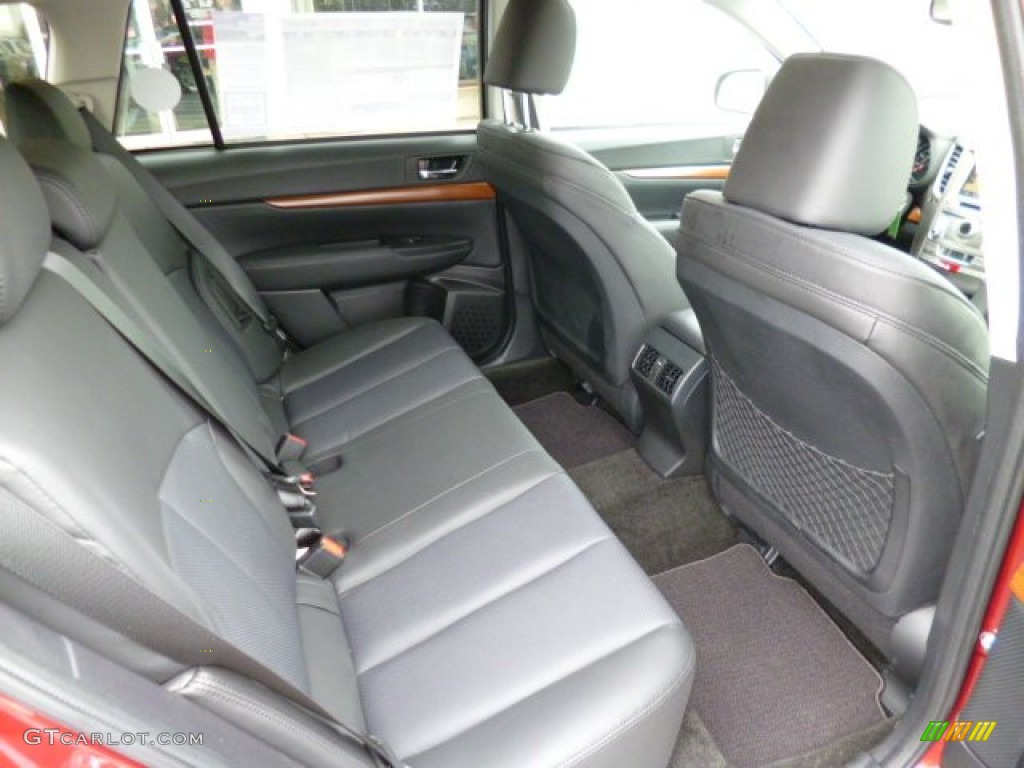 2013 Subaru Outback 2.5i Limited Rear Seat Photo #78883765