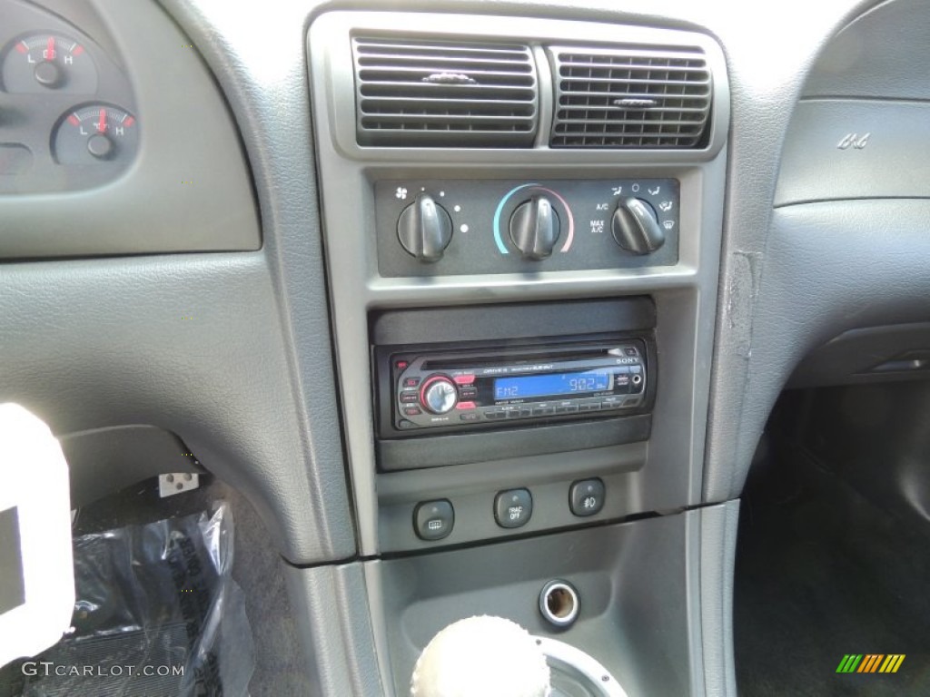 2003 Mustang GT Convertible - Dark Shadow Grey Metallic / Dark Charcoal photo #17