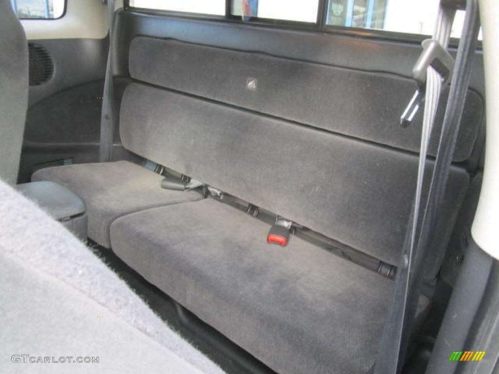 2002 Dodge Dakota SLT Club Cab Rear Seat Photo #78885770