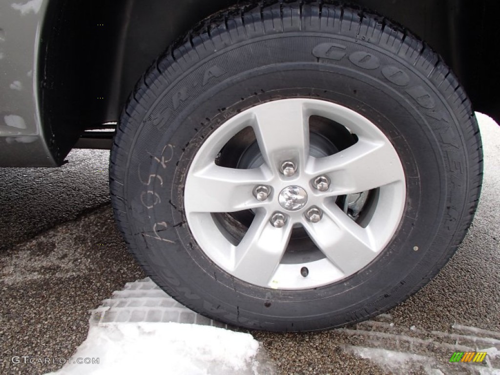 2013 Ram 1500 SLT Quad Cab 4x4 Wheel Photo #78886599