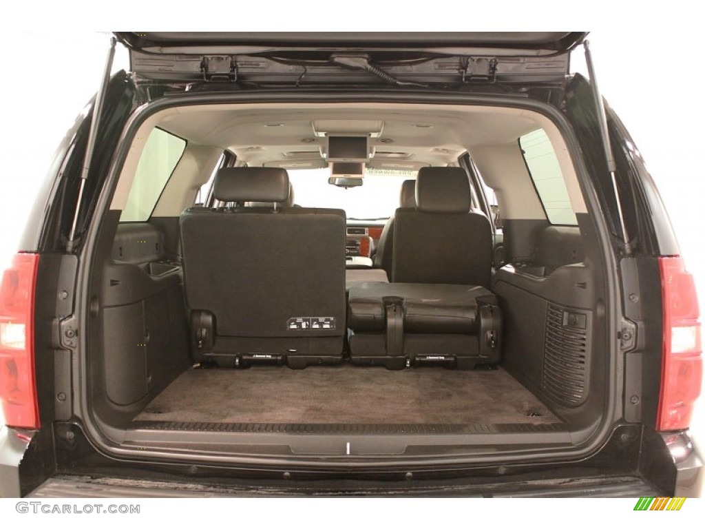 2013 Chevrolet Suburban LT 4x4 Trunk Photo #78886908
