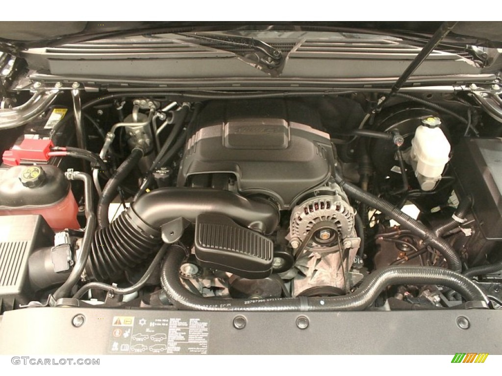2013 Chevrolet Suburban LT 4x4 5.3 Liter OHV 16-Valve Flex-Fuel V8 Engine Photo #78886950