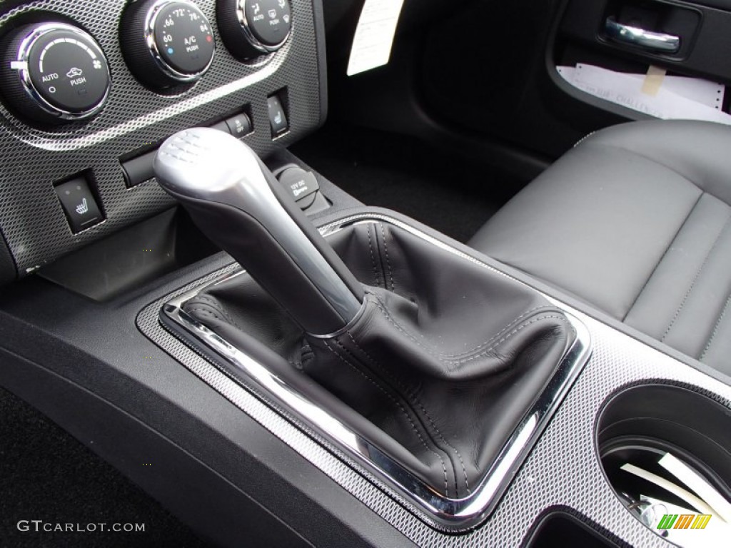 2013 Dodge Challenger R/T Classic 6 Speed Manual Transmission Photo #78887679
