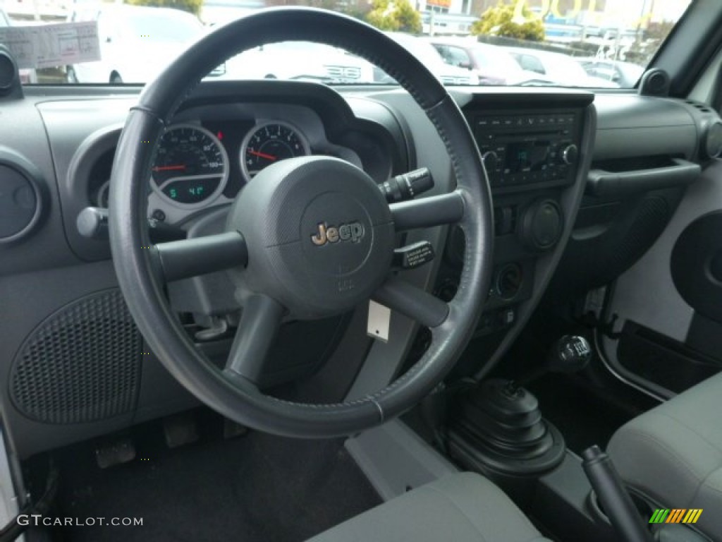 2008 Jeep Wrangler Rubicon 4x4 Dark Slate Gray/Medium Slate Gray Steering Wheel Photo #78889200