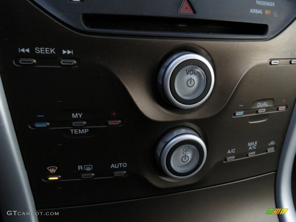 2011 Ford Edge SEL Controls Photos