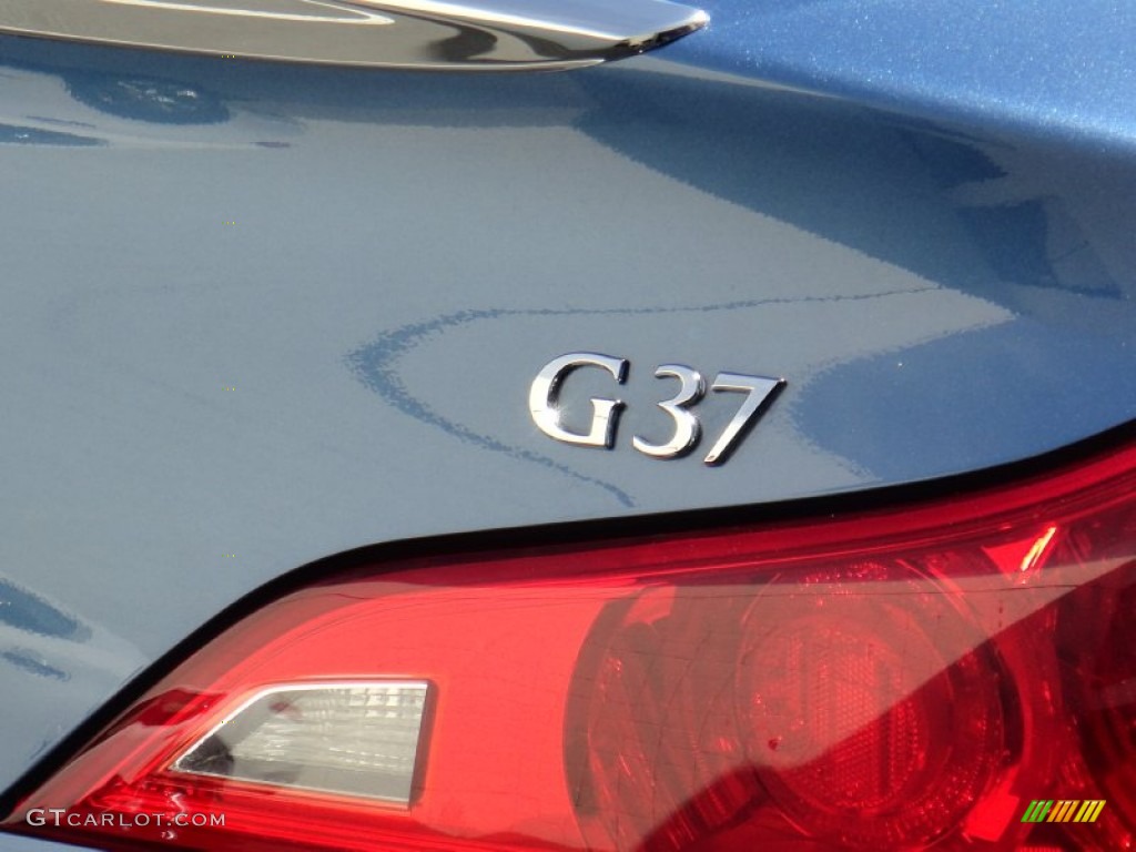 2013 Infiniti G 37 Convertible Marks and Logos Photo #78890910