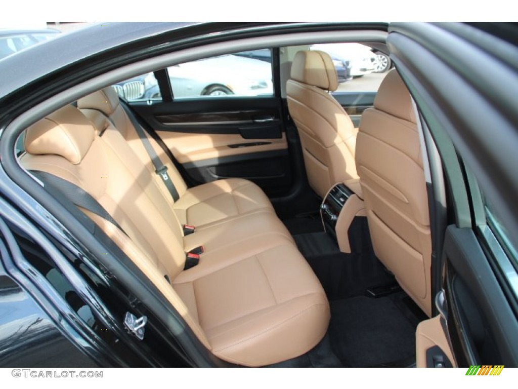 2012 BMW 7 Series 750i xDrive Sedan Rear Seat Photo #78891624