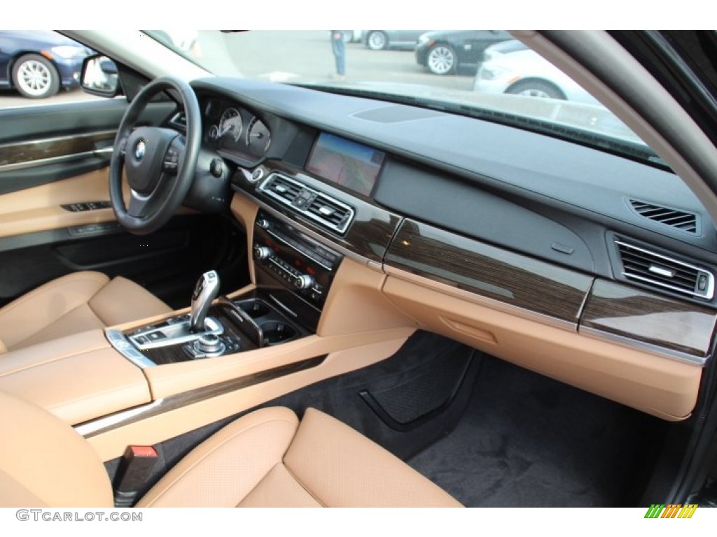 2012 BMW 7 Series 750i xDrive Sedan Saddle/Black Dashboard Photo #78891684