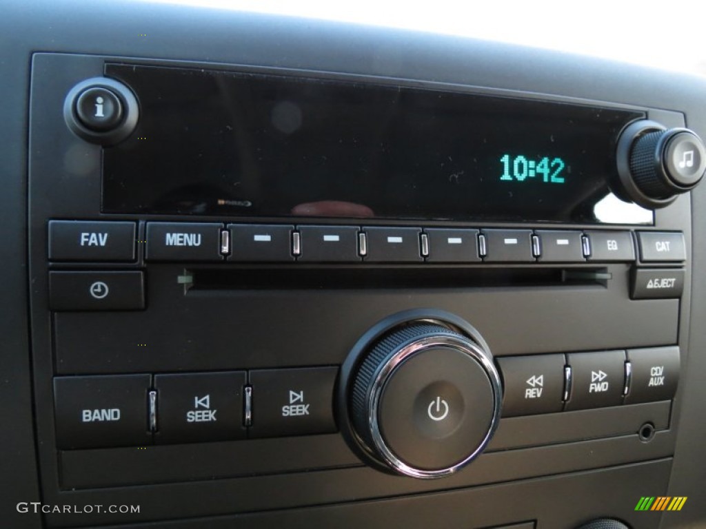 2013 Chevrolet Silverado 2500HD LT Crew Cab Audio System Photos