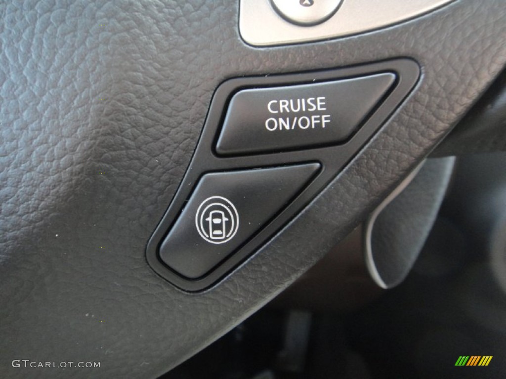 2010 Infiniti FX 50 S AWD Controls Photo #78892110