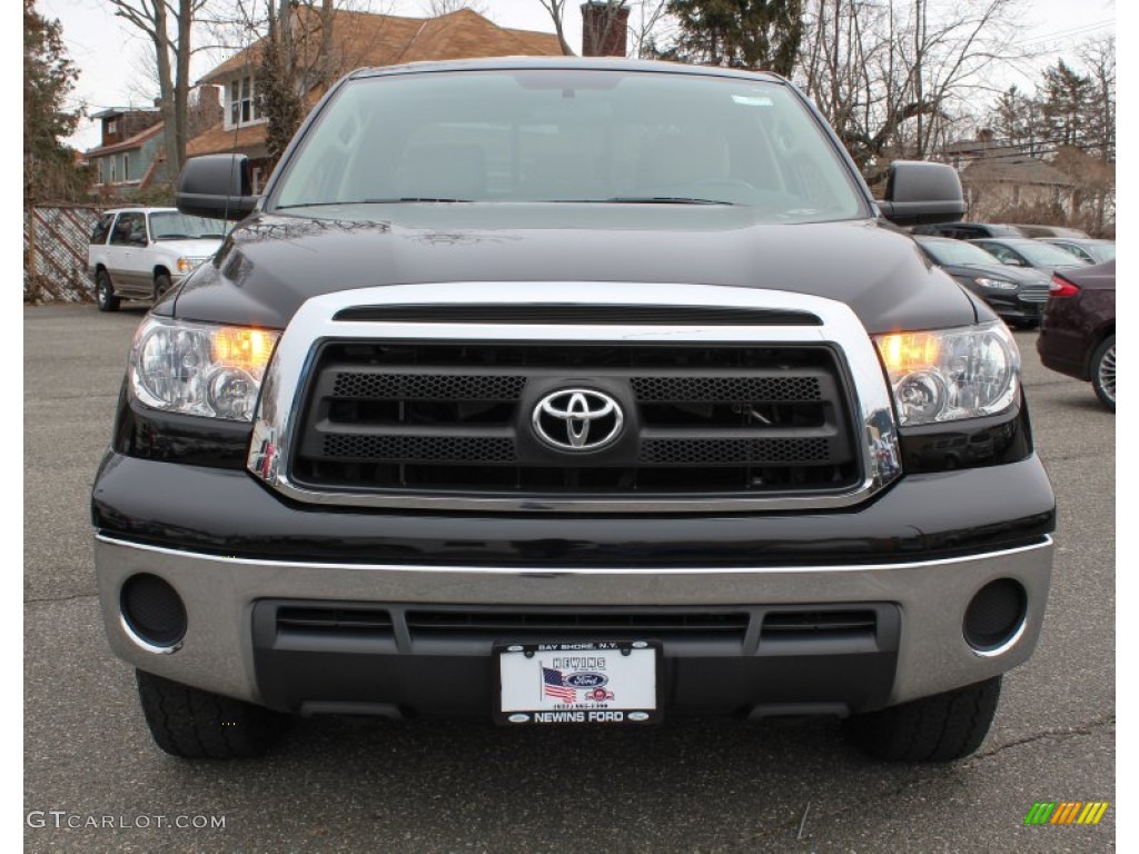 2010 Tundra Double Cab 4x4 - Black / Sand Beige photo #2