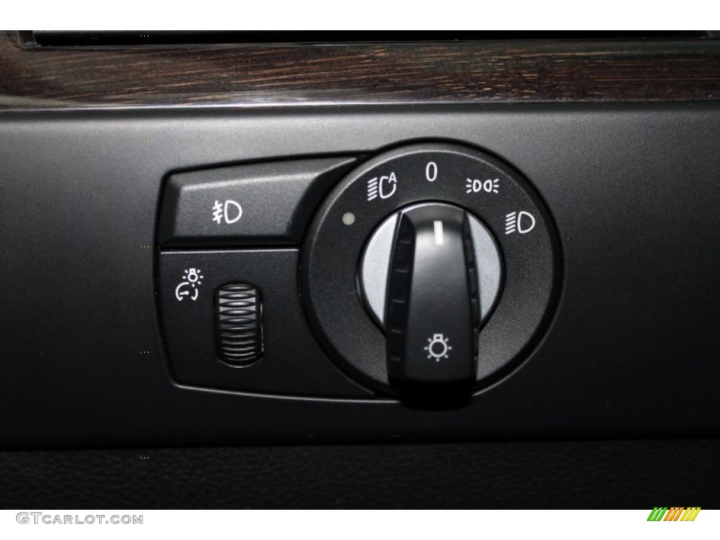 2008 BMW 5 Series 550i Sedan Controls Photo #78894538