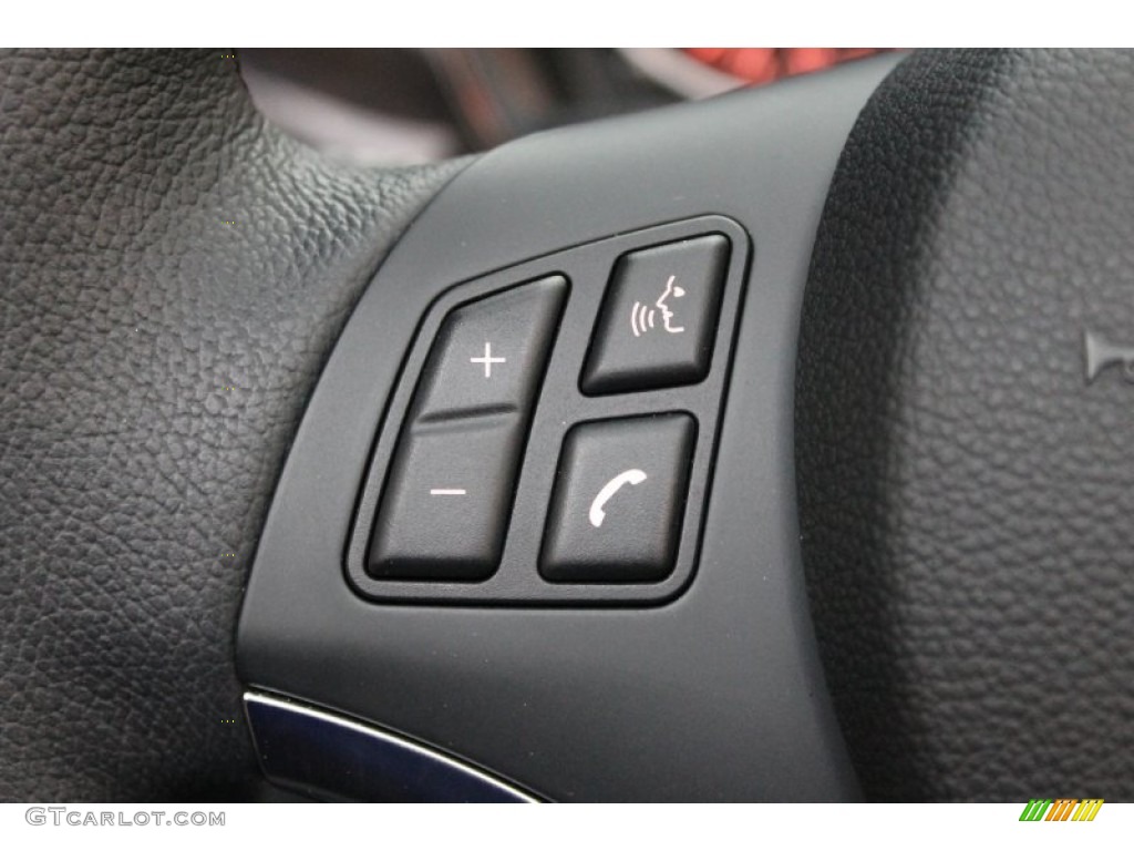 2010 BMW 3 Series 328i Convertible Controls Photo #78895176