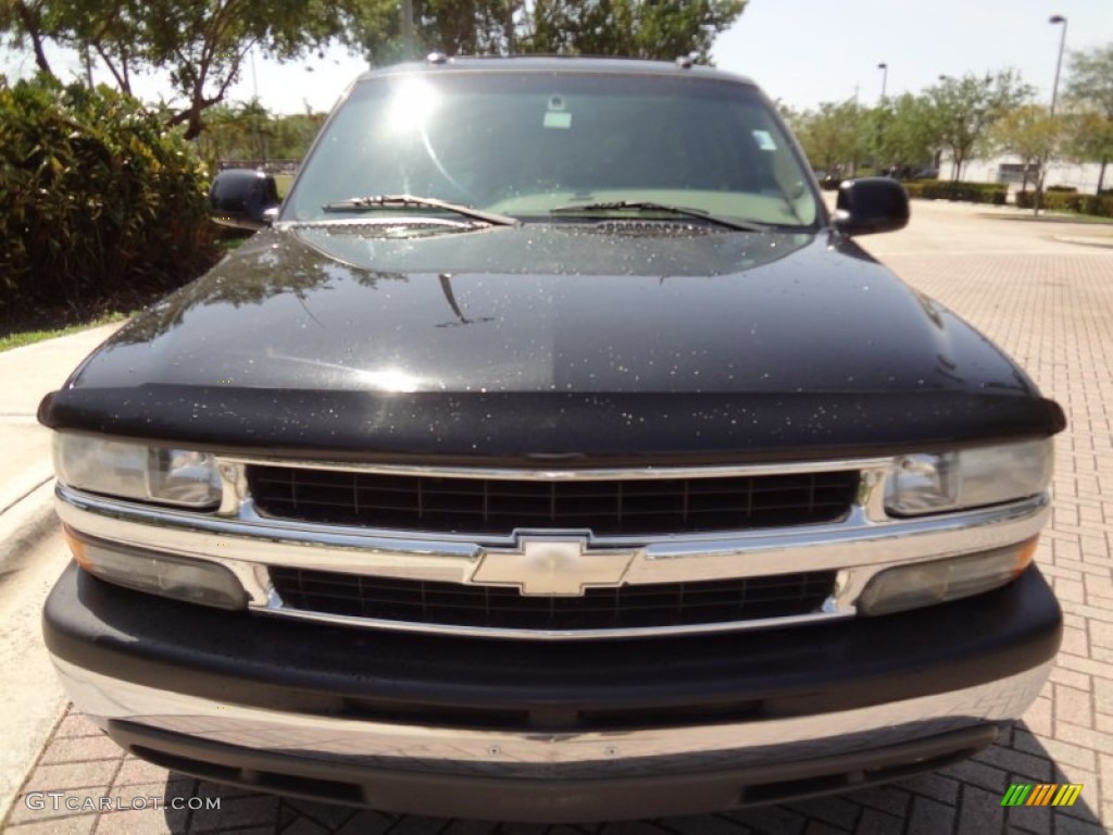 2003 Suburban 1500 LT - Black / Tan/Neutral photo #5