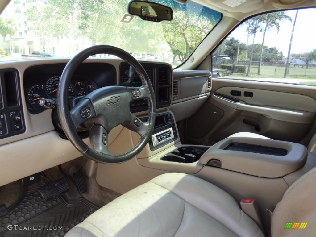 2003 Suburban 1500 LT - Black / Tan/Neutral photo #12