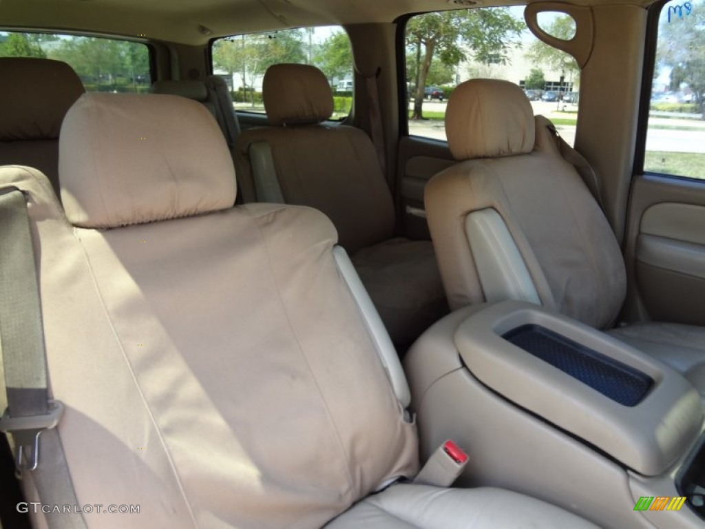 2003 Suburban 1500 LT - Black / Tan/Neutral photo #20