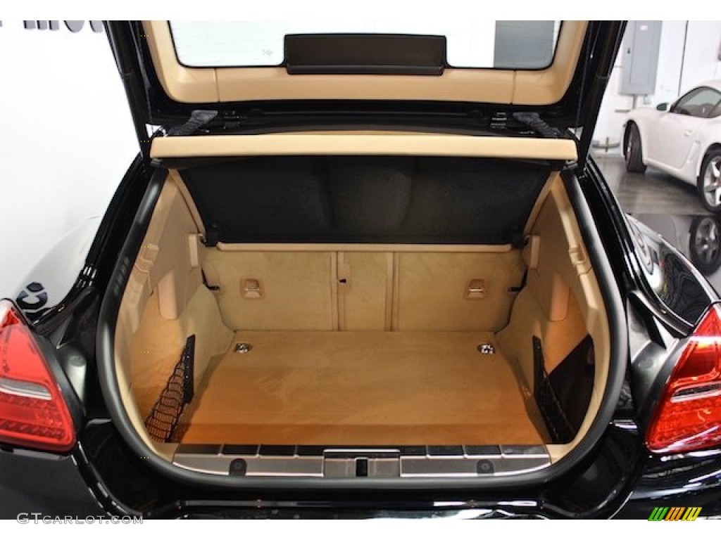 2010 Porsche Panamera Turbo Trunk Photo #78899985