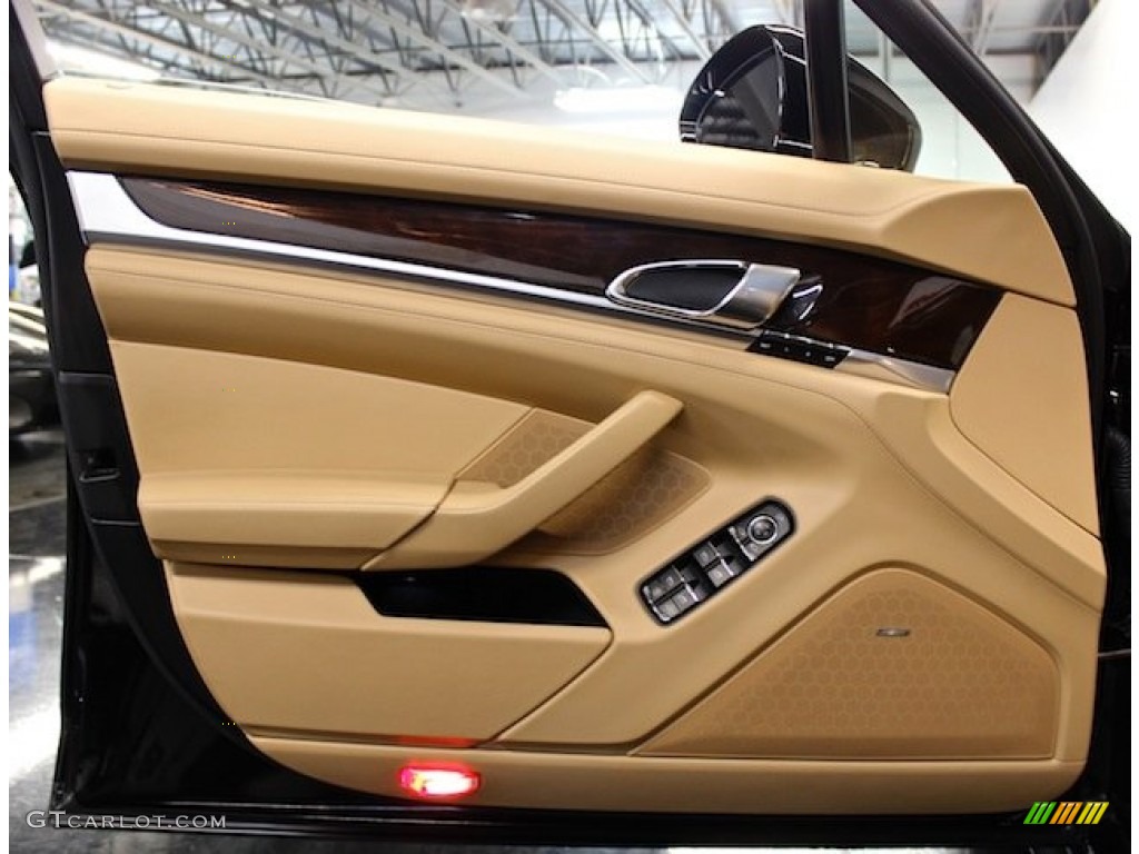 2010 Porsche Panamera Turbo Luxor Beige Door Panel Photo #78900100