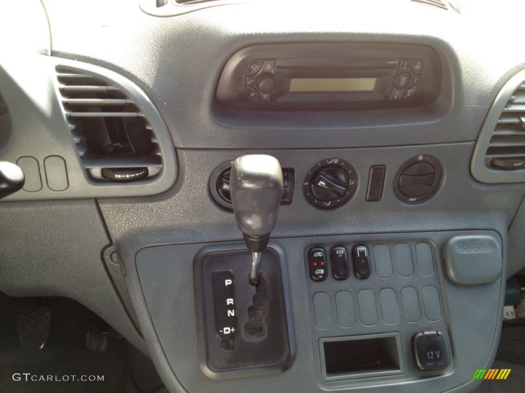 2004 Dodge Sprinter Van 3500 Chassis Stake Truck Controls Photos