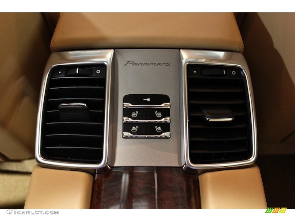 2010 Porsche Panamera Turbo Controls Photo #78900726