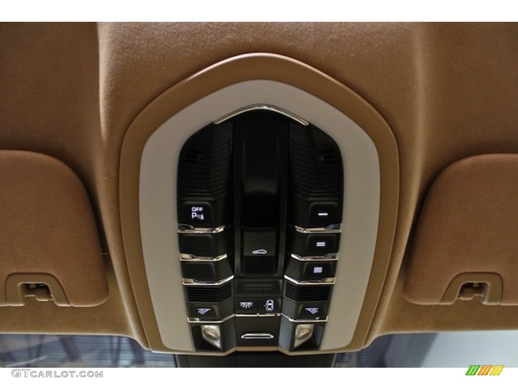 2010 Porsche Panamera Turbo Controls Photo #78900775