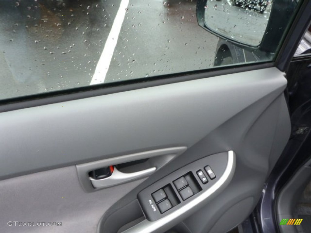 2010 Prius Hybrid II - Winter Gray Metallic / Dark Gray photo #16