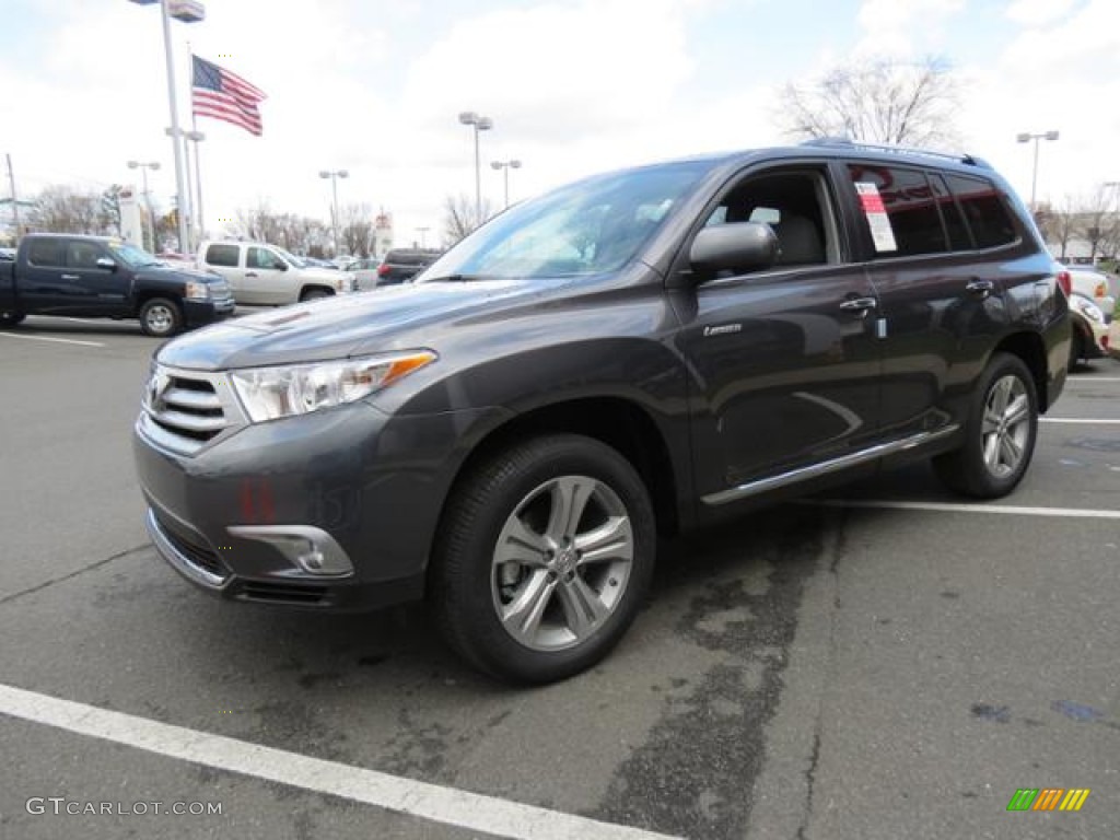 2013 Highlander Limited - Magnetic Gray Metallic / Ash photo #3
