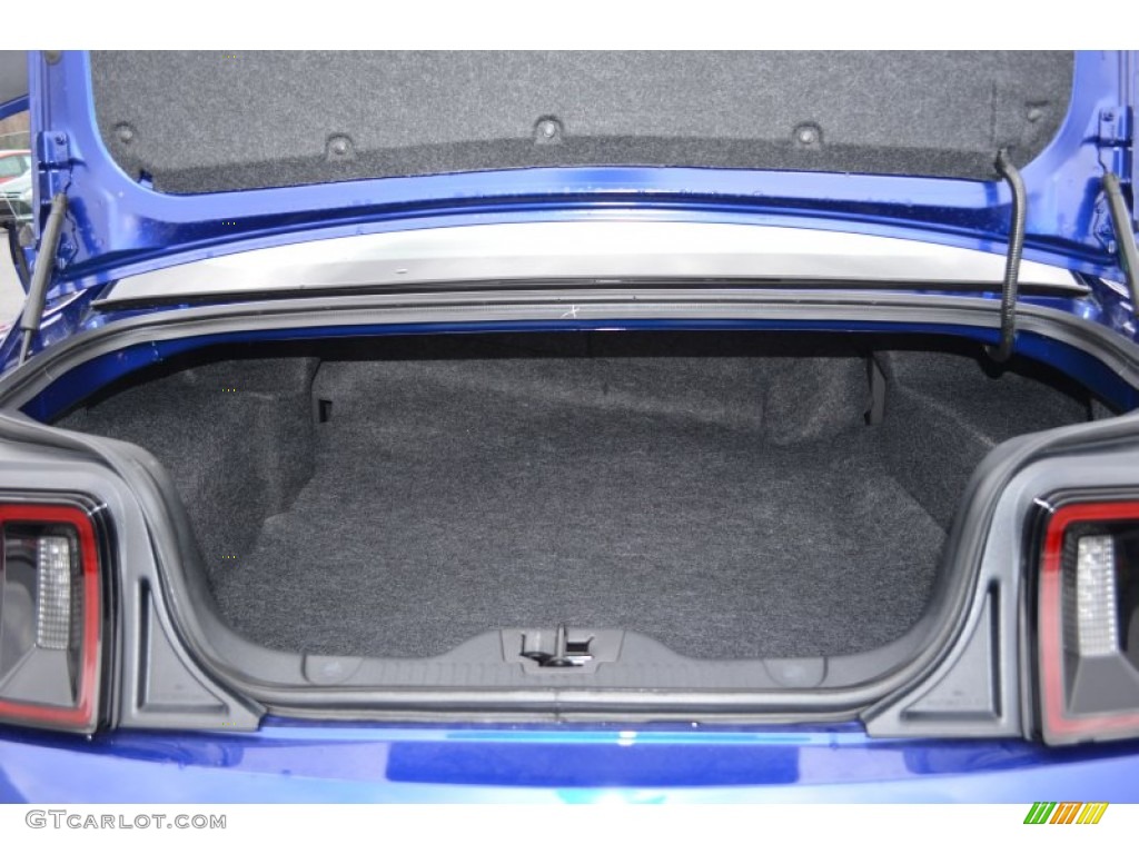 2013 Ford Mustang GT Premium Coupe Trunk Photo #78904395