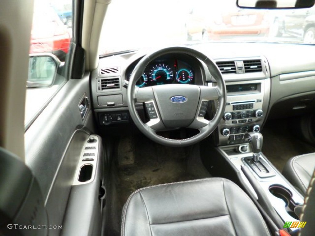 2012 Ford Fusion SEL V6 Charcoal Black Dashboard Photo #78904397