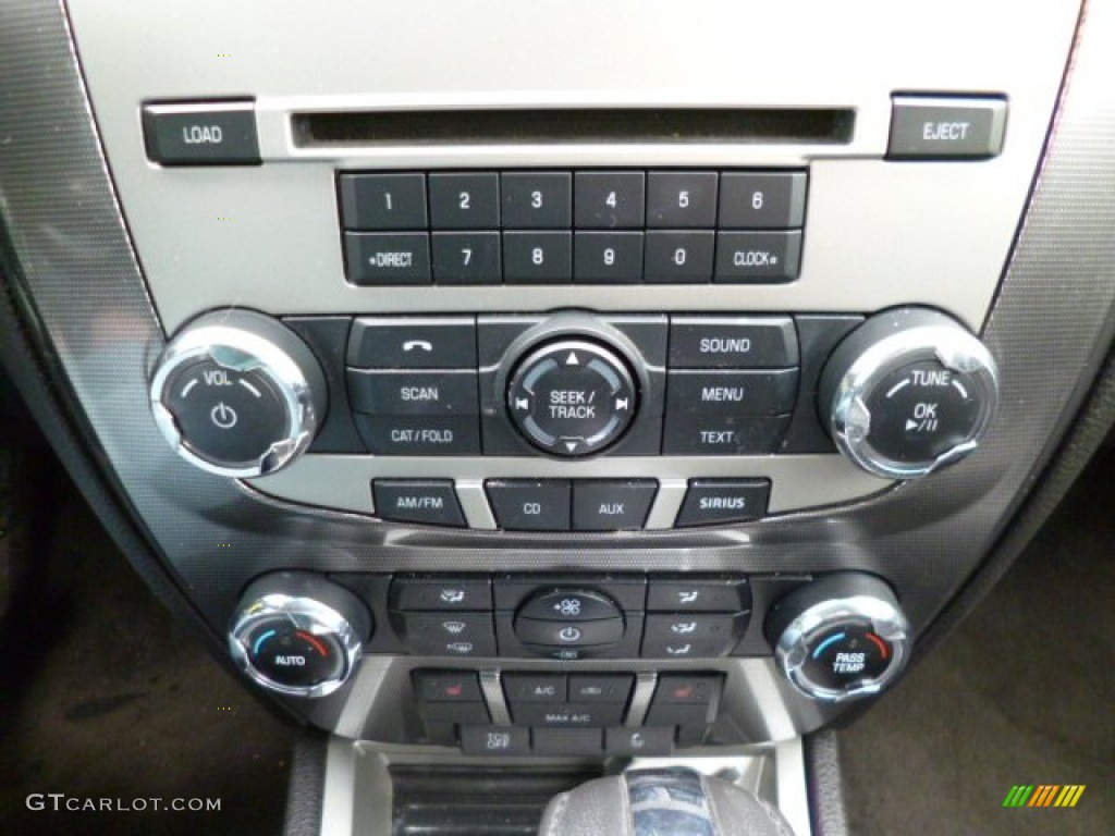 2012 Ford Fusion SEL V6 Controls Photos
